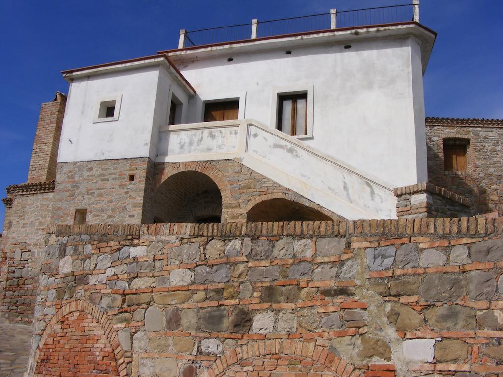 Casa Vacanze Isabella Aliano Exterior photo